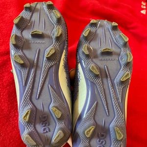 Dicks Sporting Goods Toddler Size 9 Soccer Cleat